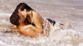 Отдайте се на секс във вода в най-палавите месеци