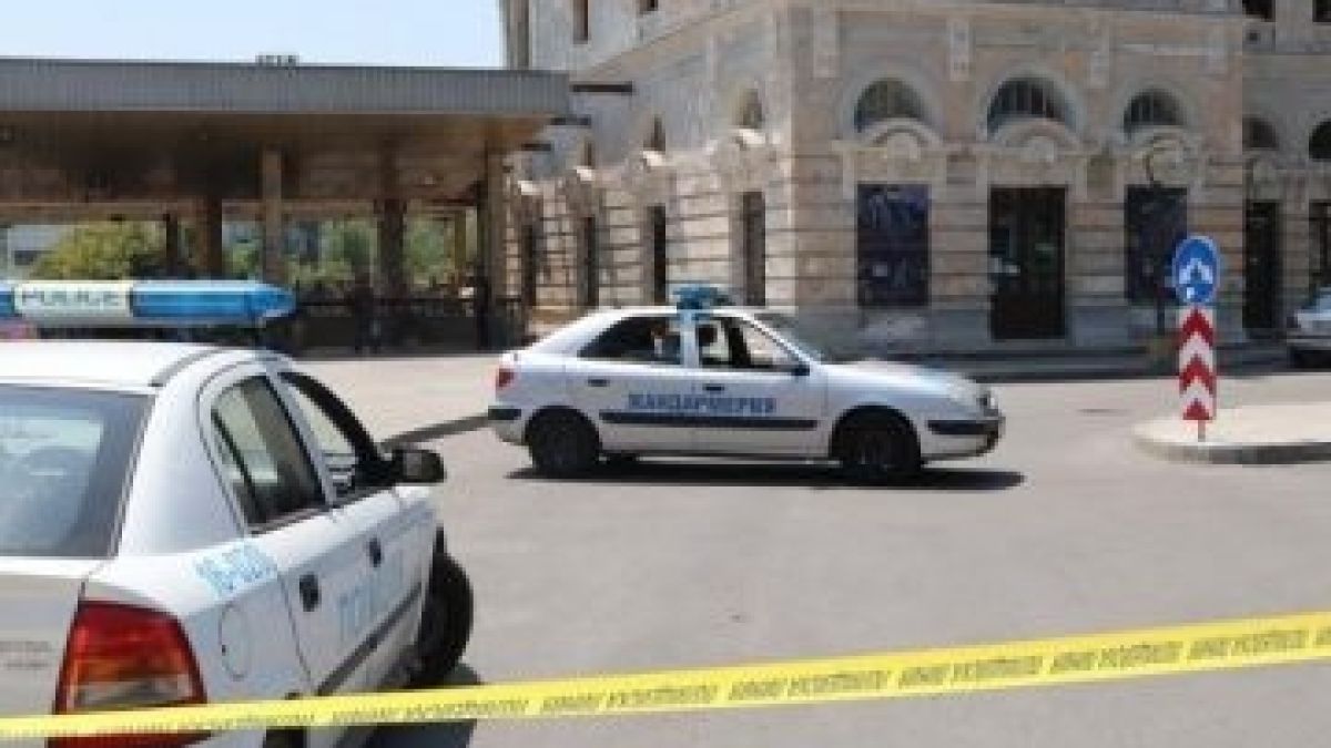 Жандармеристи блокираха централна жп гара в Пловдив