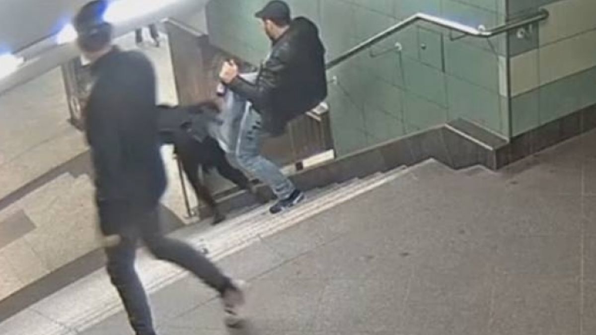 Дивакът Светослав с нови признания за глупостта, която сътвори в берлинската метростанцията! (ВИДЕО)
