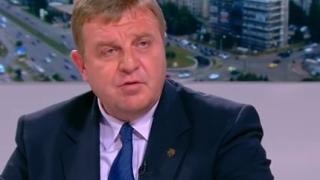 Каракачанов коментира "сделката с изтребителите" и посочи какъв боен самолет искат българските военни 