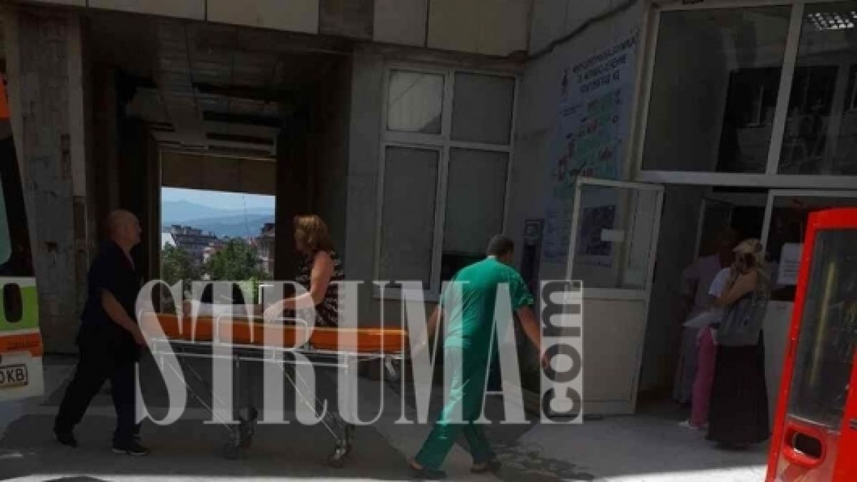 Линейки хвърчат в Благоевград, хора падат като круши по улиците 
