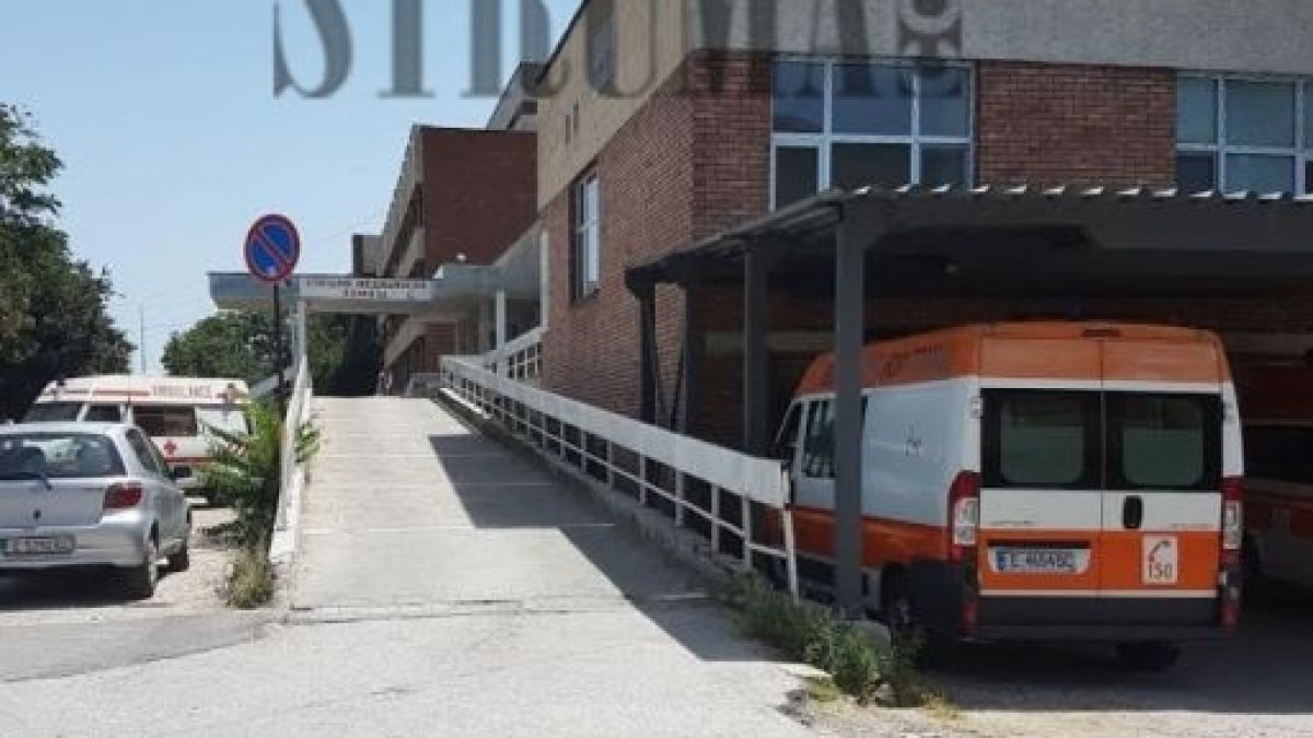 Мор в Петрич! Вой на линейки оглася града, 9 души колабираха в горещините