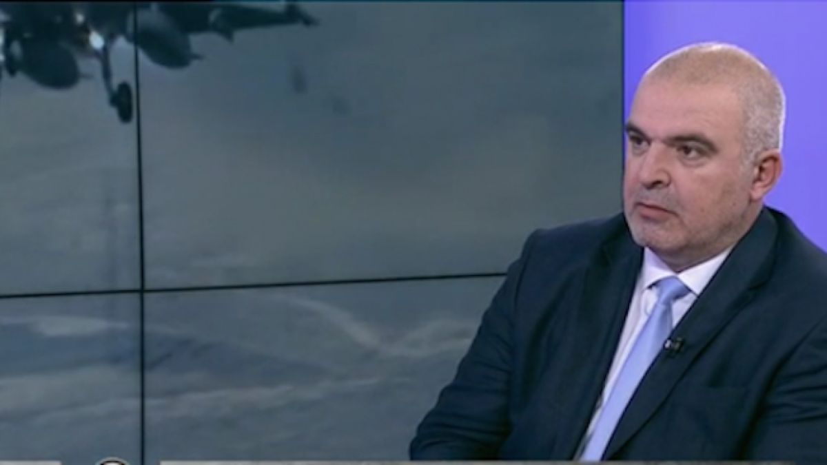Депутат от ГЕРБ: БСП свърза името на президента с комисията за изтребителите