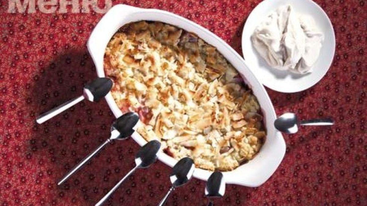 Ах, че вкусен десерт! Децата ви ще се прехласнат по този прасковен сладкиш с кокосова коричка