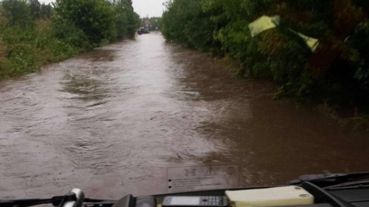 Вижте какъв ад е в Плевенско след стихията (СНИМКИ)