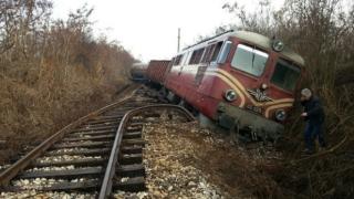 Тежък инцидент на русенски жп прелез: Има ранени