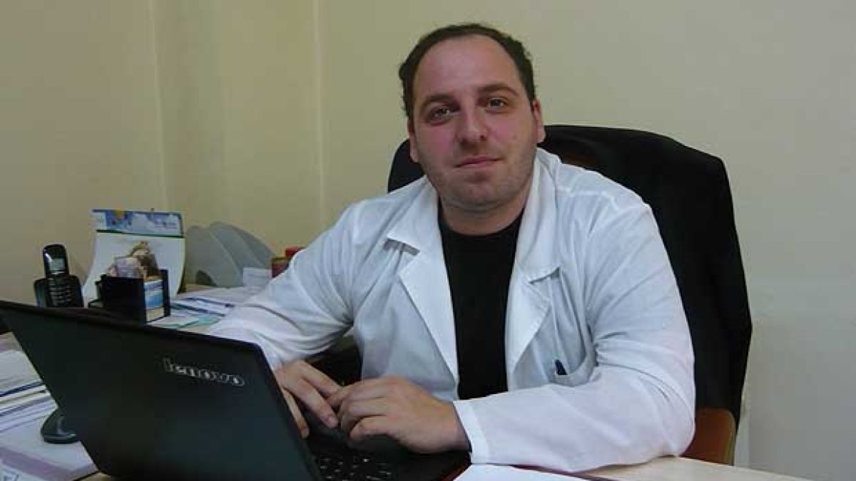 Закопчаха бившия шеф на дупнишката болница 