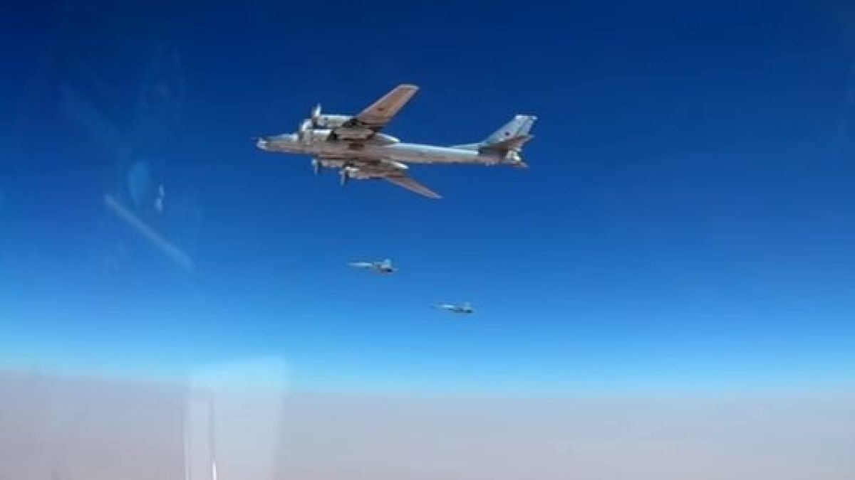 Бомбардировачи Ту-95МС подпукаха джихадистите с най-новите руски стратегически крилати ракети (ВИДЕО)