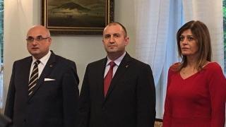 Румен Радев се срещна с българите в Полша и разкри защо ще участва в инициативата "Три морета" (СНИМКИ)