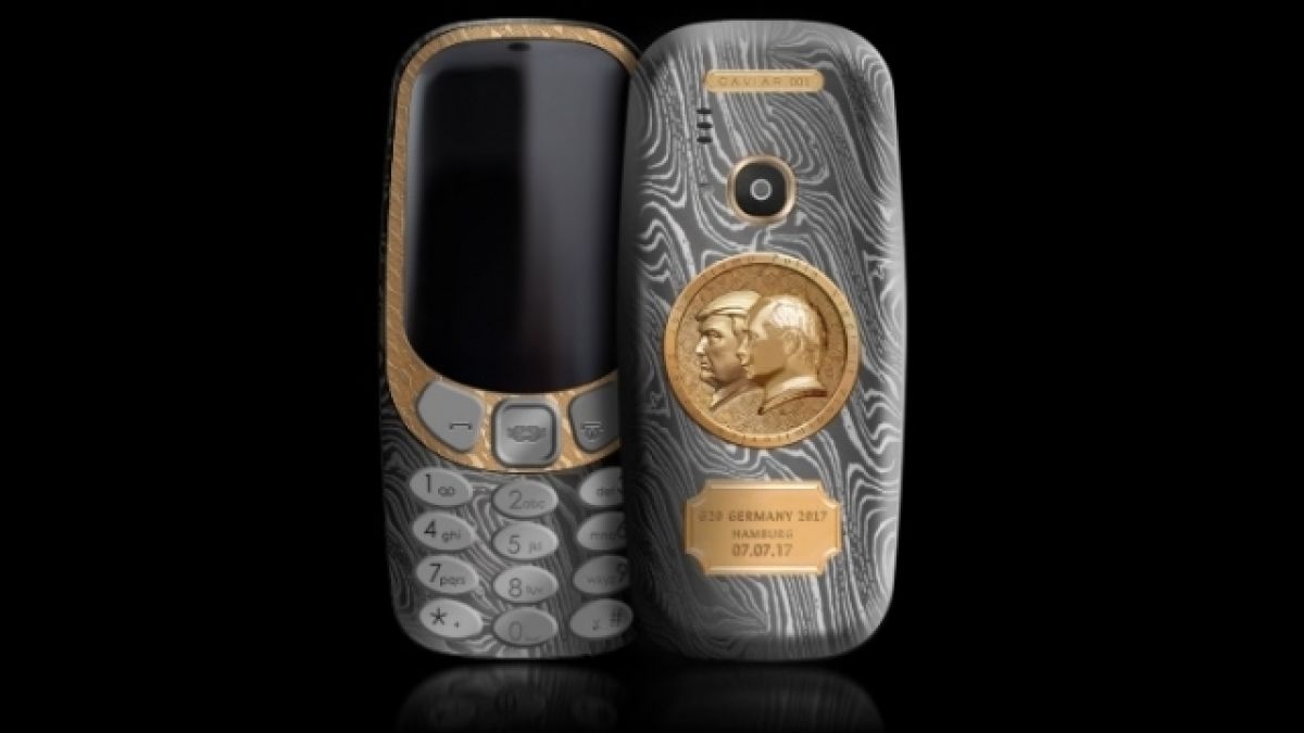 За ценители: Създадоха Нокиа 3310 с лицата на Путин и Тръмп
