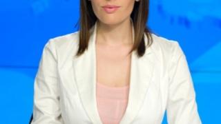 Лили Боянова взриви bTV с къси гащи, колежките й бесни от завист