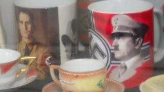 Германци си купуват сувенири с Хитлер от родното Черноморе  