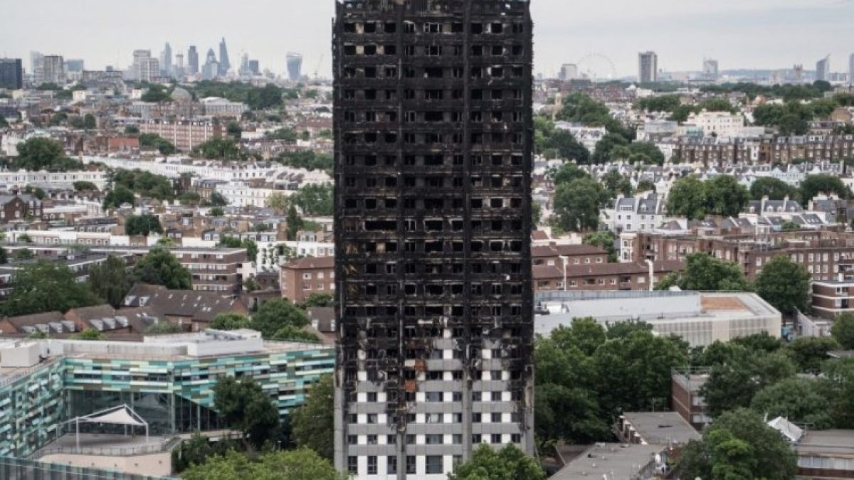 Все още крият телата на загиналите в Grenfell Tower