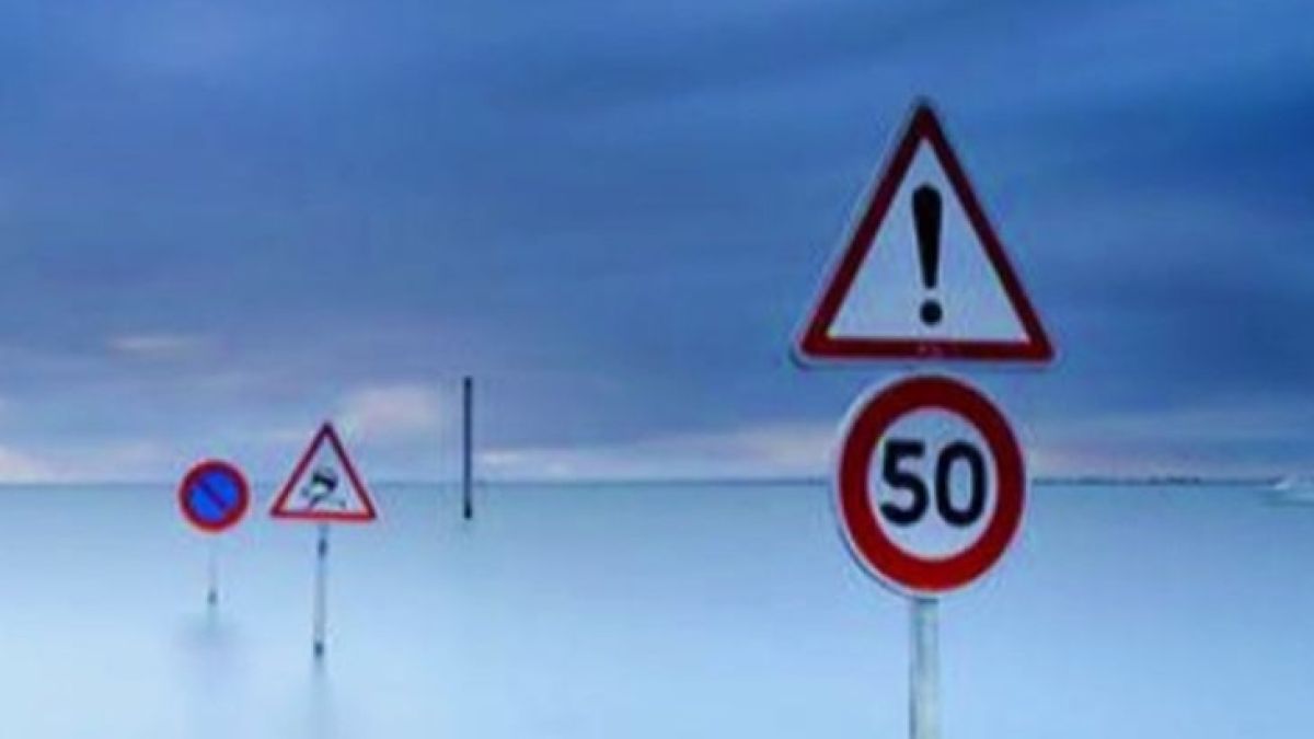 Удивително! Това е пътят във Франция, който потъва в морето всеки ден (СНИМКИ/ВИДЕО)