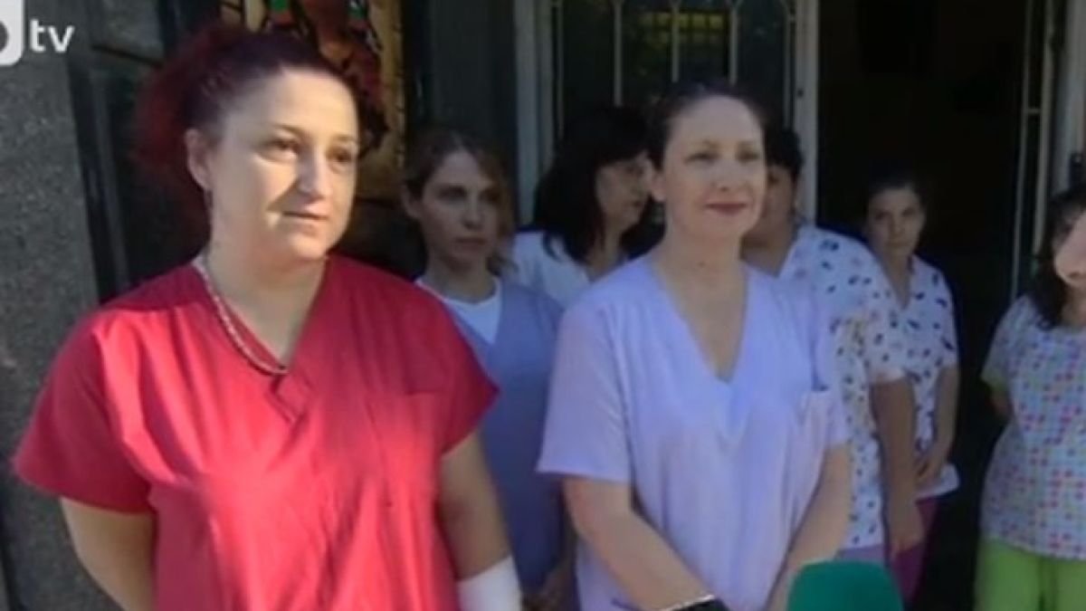 Нападната акушерка разказа за ужаса: Агресивният ром крещял - вие не сте за тук, вие сте за умиране, 500 години турците са ви..., още 500 години ще ви...