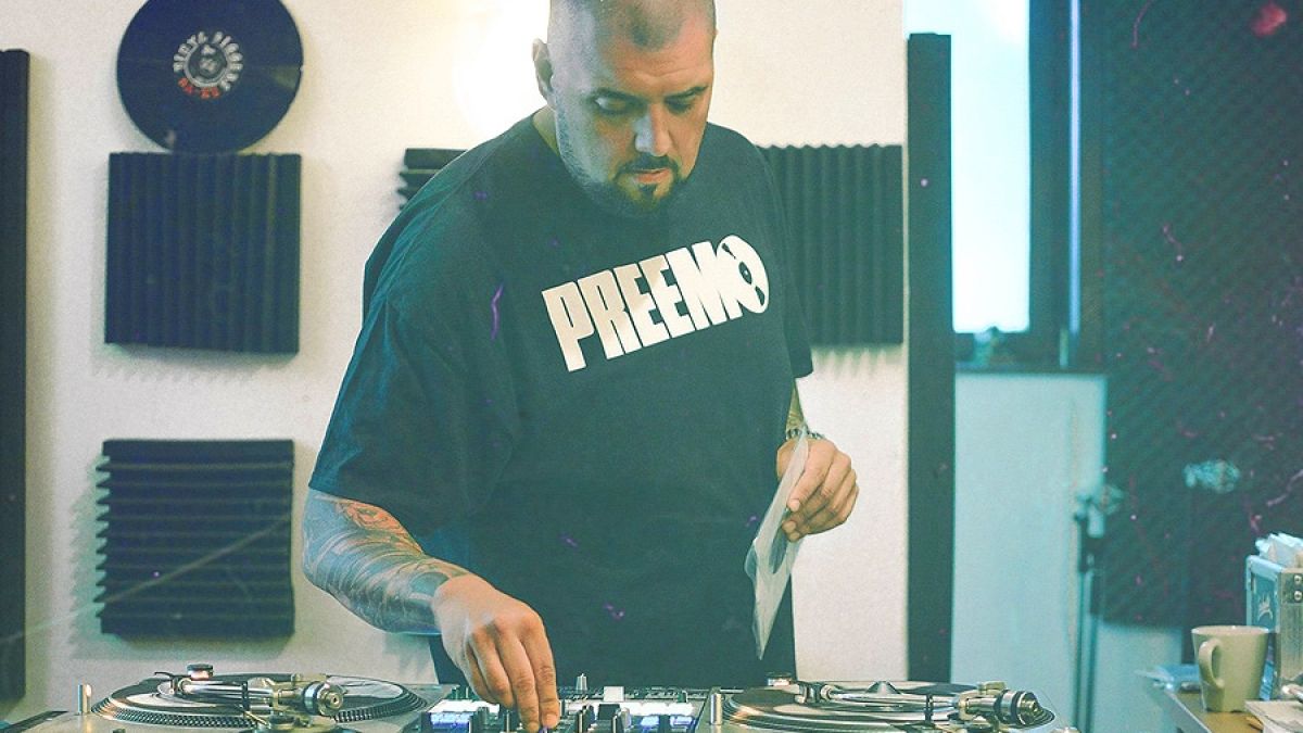 Македонската звезда DJ Гоце Саф пред в. "Шоу": Бяхме бойкотирани от държавните медии в Македония!