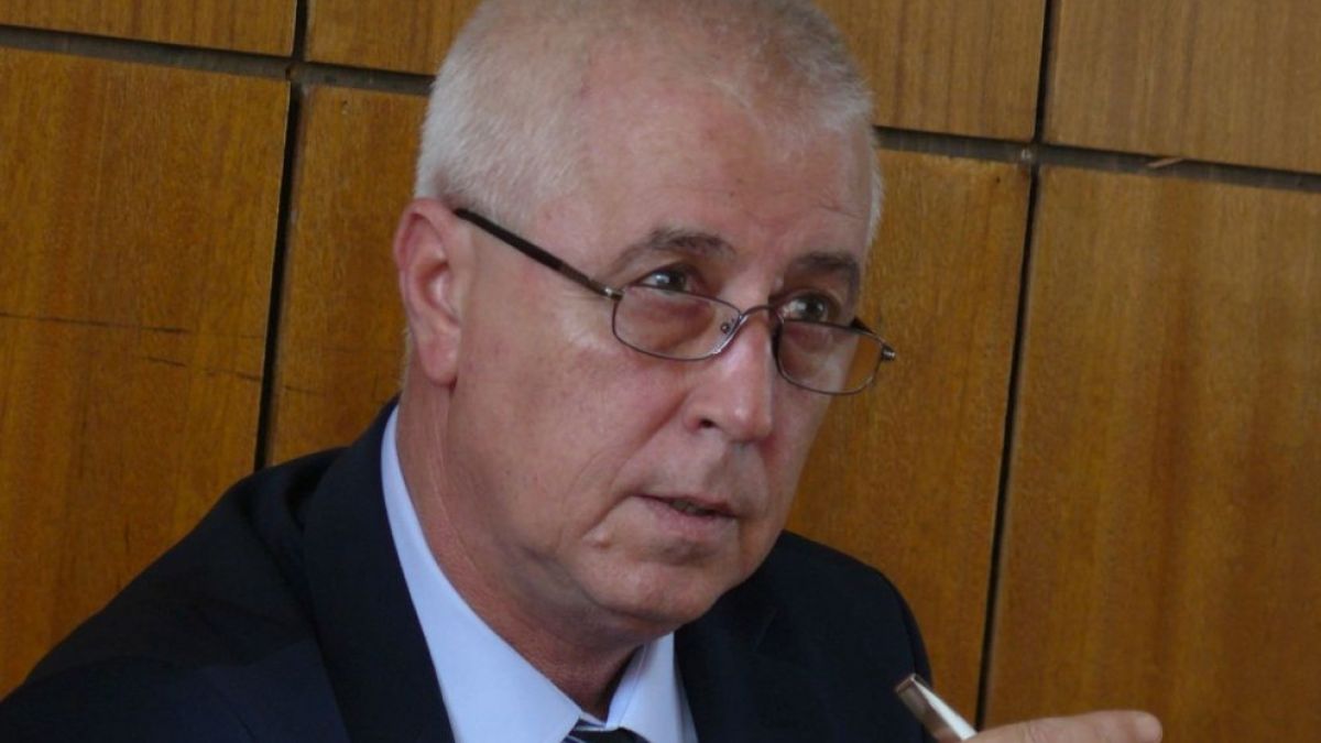 Служителите на ловешката болница имат повод да почерпят! 