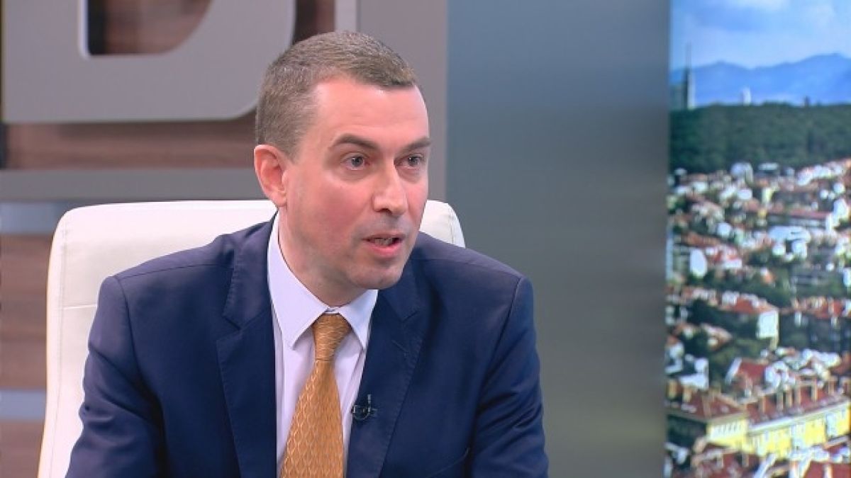 Главният архитект на София твърди, че 200-метровите небостъргачи няма да скрият Витоша