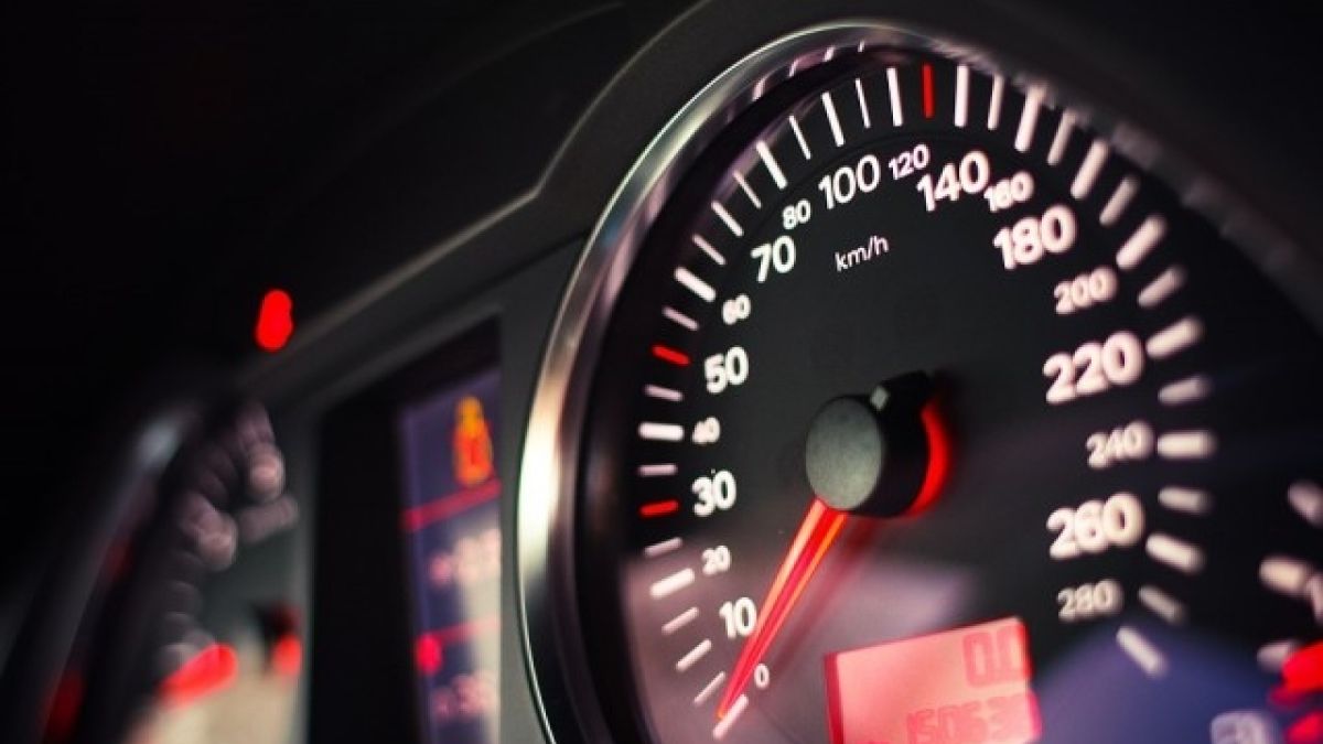 Скандал! Изтеглят 3 милиона дизелови Mercedes-Benz в Европа, защото...