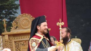 Поставиха под запрещение румънски епископ заради хомосексуализъм