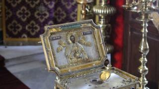 Изключително ценна светиня пристига в България  