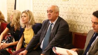Комисията за НДК започна със скандал (СНИМКИ)