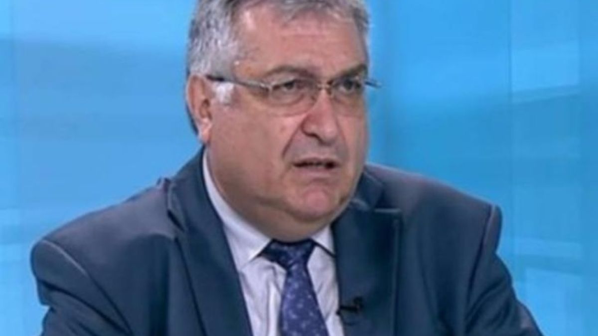 Проф. Близнашки разказа играта на "Да, България"