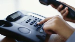 Баба от Сандански метна на ало измамник пари, зарони горчиви сълзи, но после стана чудо