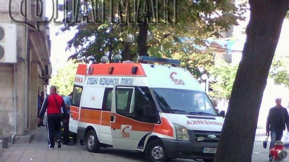 Бургазлията припадна на улицата и се случи нещо запомнящо се