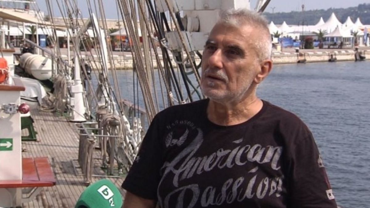 45 години в морето: Какъв е животът на кораб?