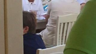 Спипаха Плевнелиев и Прокопиев на сладка раздумка в Гърция (СНИМКА)