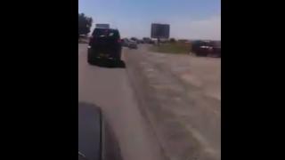 Ето как тарикат - убиец с БМВ изпреварва, кара с бясна скорост, готов да премаже някого на пътя (ВИДЕО)