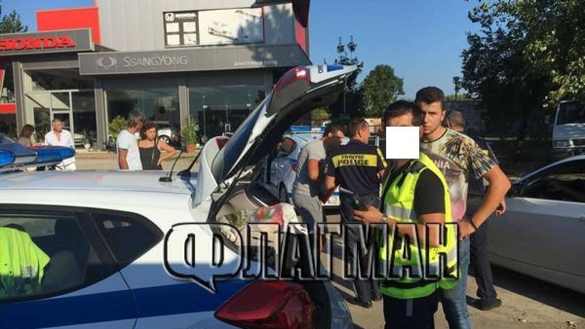 Три Фолксвагена се нанизаха зверски в Бургас (СНИМКИ)