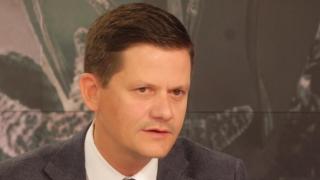 Шефът на КЗП обяви каква нова забрана за градинските мебели е наложена