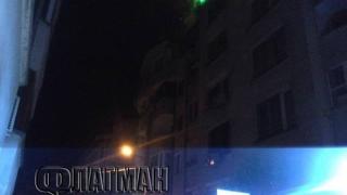 Среднощен ад в Бургас! Евакуираха блок, в който живеят все известни лица (СНИМКИ)