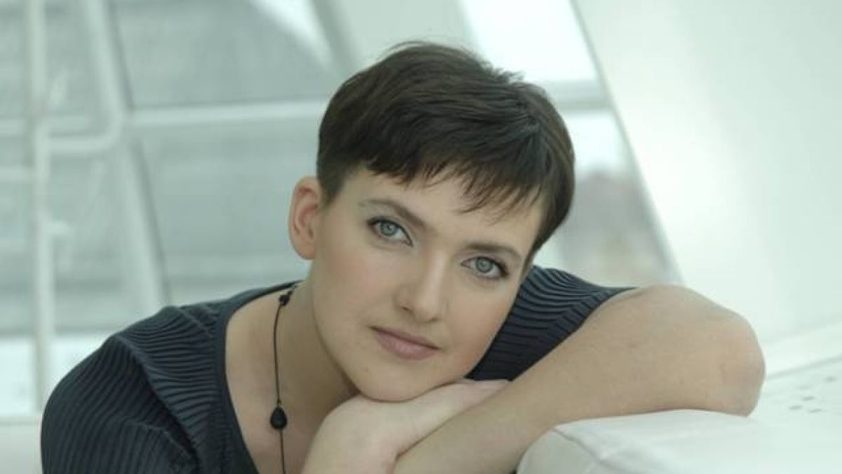 Скандалната Надежда Савченко втрещи отново всички, разказа как е работила на....секс телефон   
