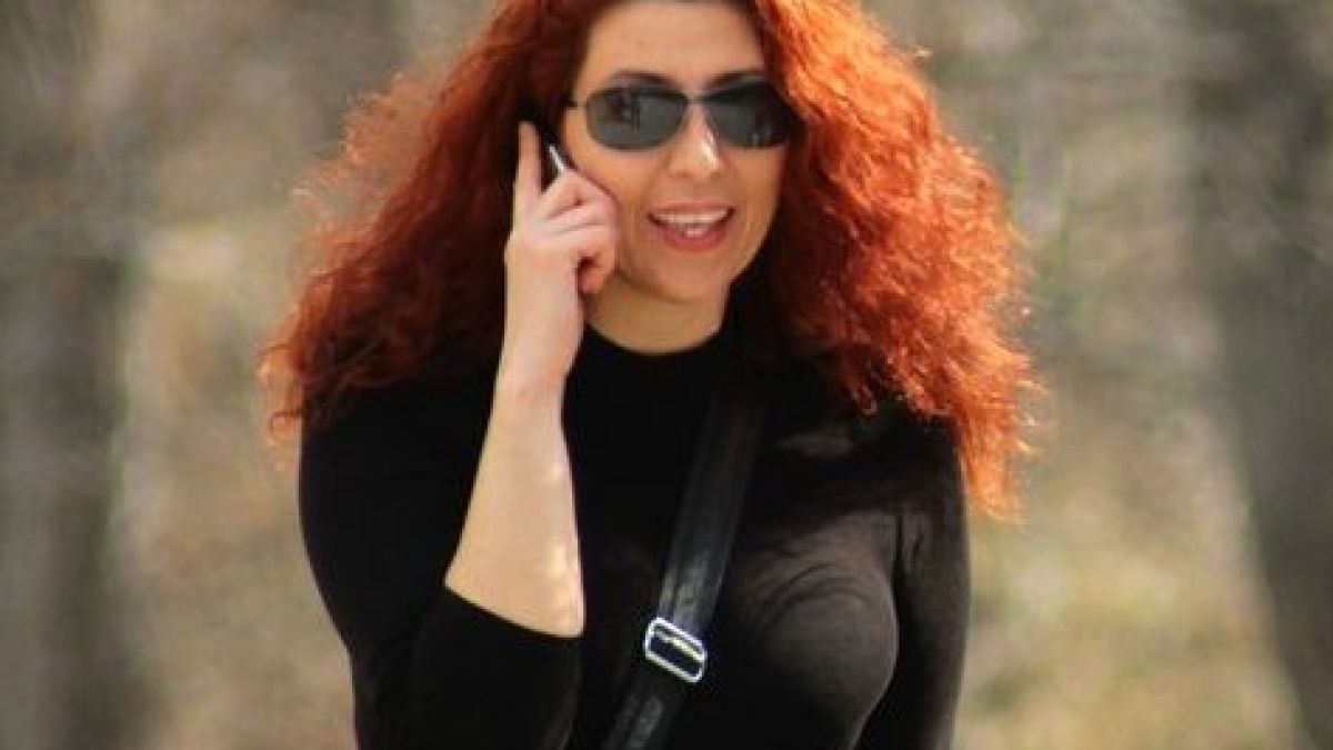 Даниела онемя като видя какво стана с къща на търговската улица в Дупница! (СНИМКА)