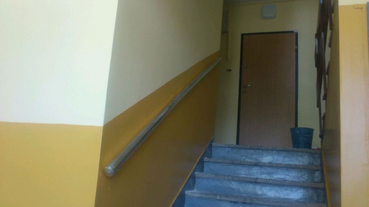 Това ли е най-шантавата обява в София? Отчаян домоуправител сътвори шедьовър