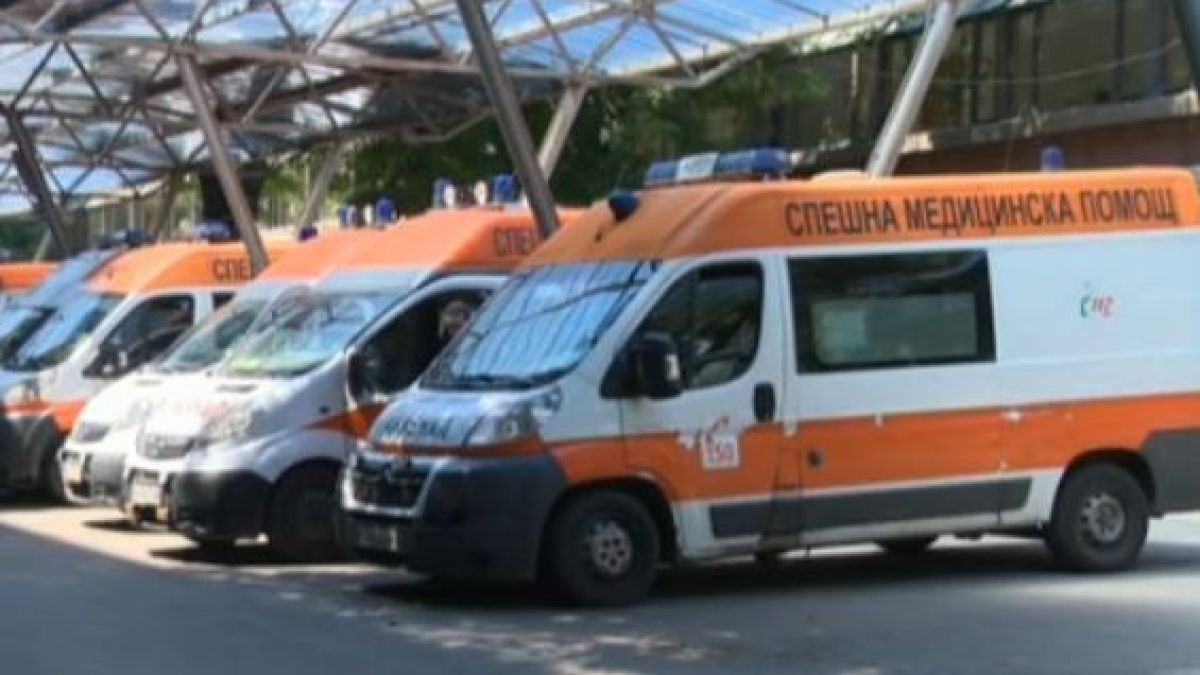 Телефоните на столичната Спешна помощ прегряха в жегата 