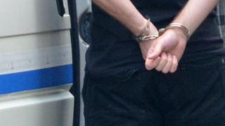 Братът на кмета на Илинденци замахна с гаечен ключ и изнасили млада жена, родата ѝ готова да линчува мръсника