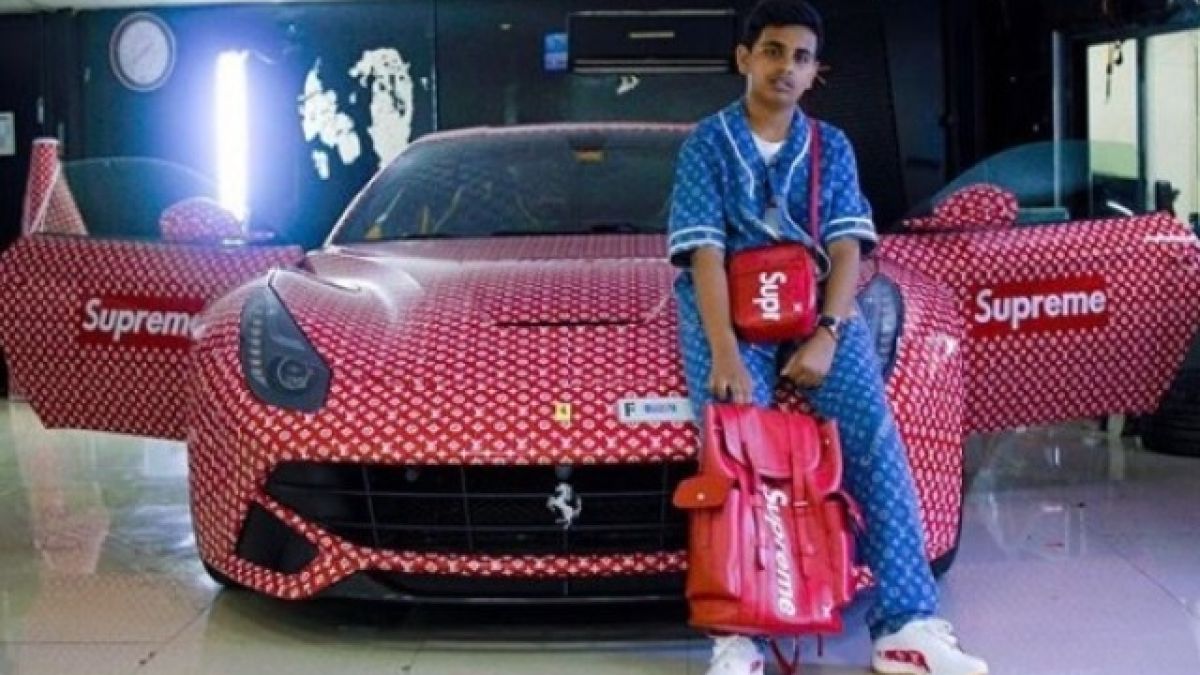 15-годишният Рашед има свое Ferarri, но превърна колата в нещо съвсем различно (СНИМКИ/ВИДЕО)