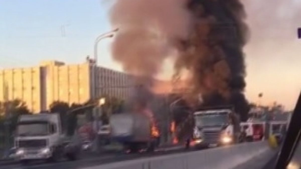 Ужасяваща катастрофа в Москва! Има загинал и много ранени (ВИДЕО)