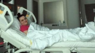 Благоевград потъна в скръб! Гери, чиято злочеста участ трогна цяла България, не успя да дочака лечение в чужбина  