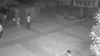 Циганите пребили Васил в с.Победа след сватба заради стар конфликт с главатаря им, момчето е пострадало тежко (ВИДЕО)