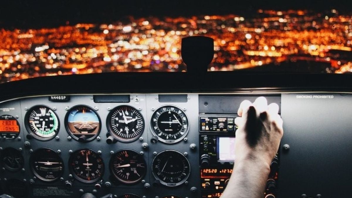 Търсите работа? Сега е моментът да станете пилот и средната ви годишна заплата да се увеличи на...
