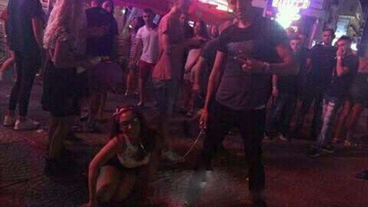 Воденото на каишка момиче от „господаря” си е родопчанка