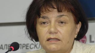Янка Такева вярва: Учителската заплата ще стане 1500 лева!   