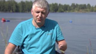 Силата на духа: Мъж с ампутирани крайници стана гмуркач (ВИДЕО)