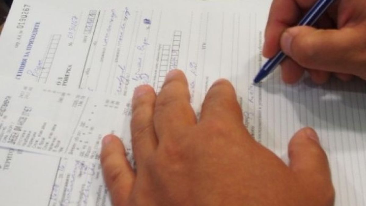 Данъчните подпукаха Черноморието, оборотите на търговските обекти скочиха със 100 милиона лева!