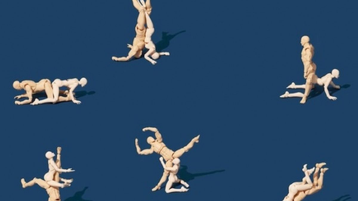 Какво харесвате в леглото, според Вашия зодиакален знак (18+)